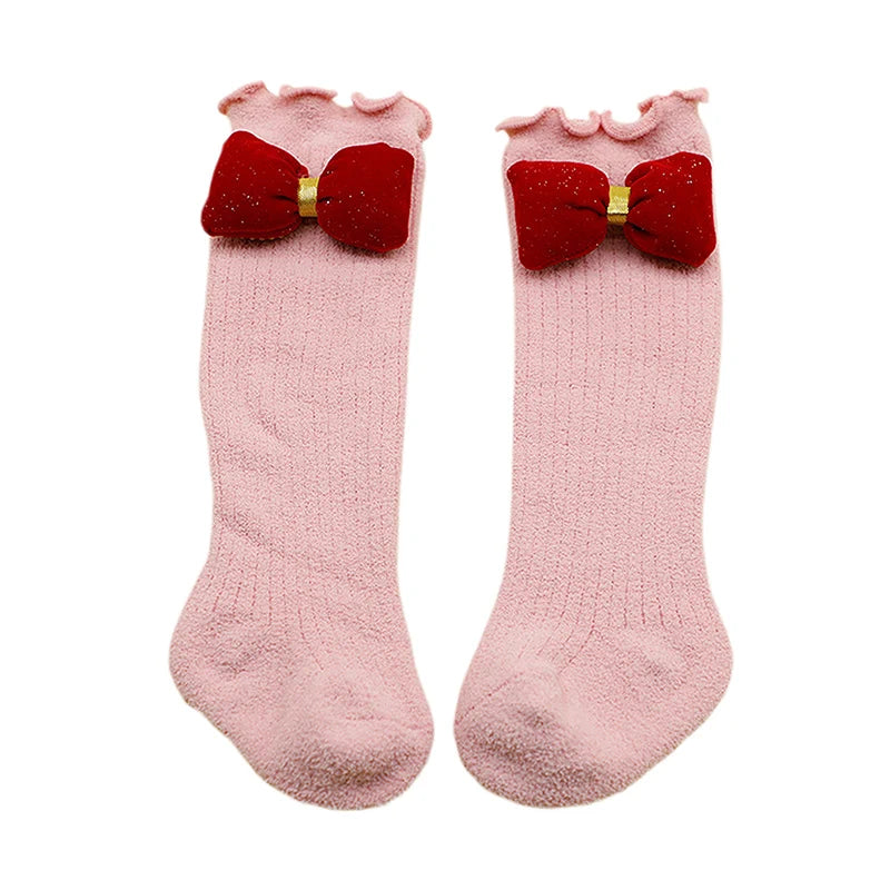 Adorable Baby Girl Knee with Lotus Edge Design and Bow