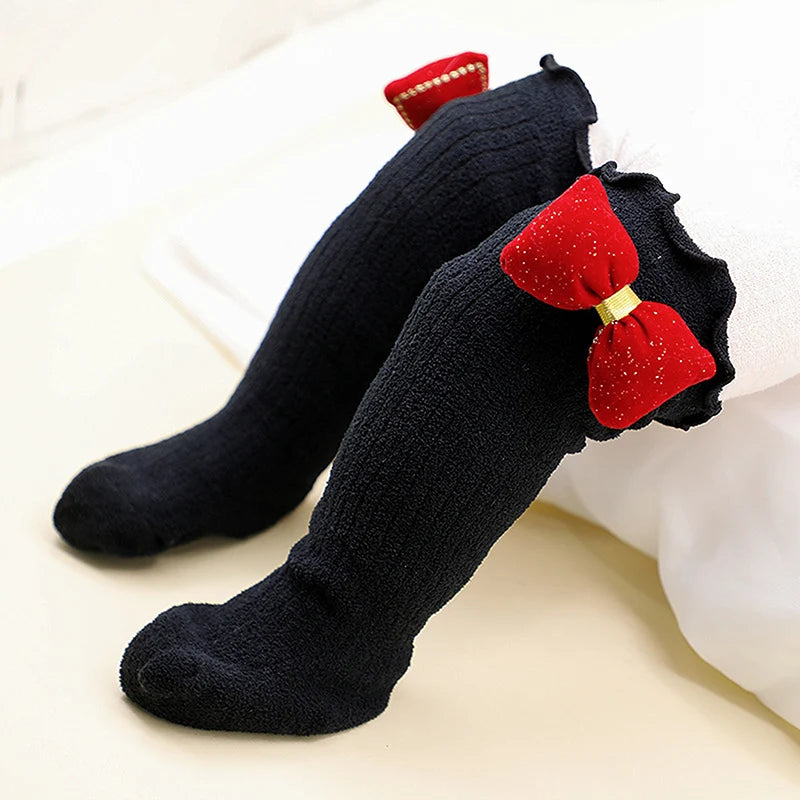 Adorable Baby Girl Knee with Lotus Edge Design and Bow