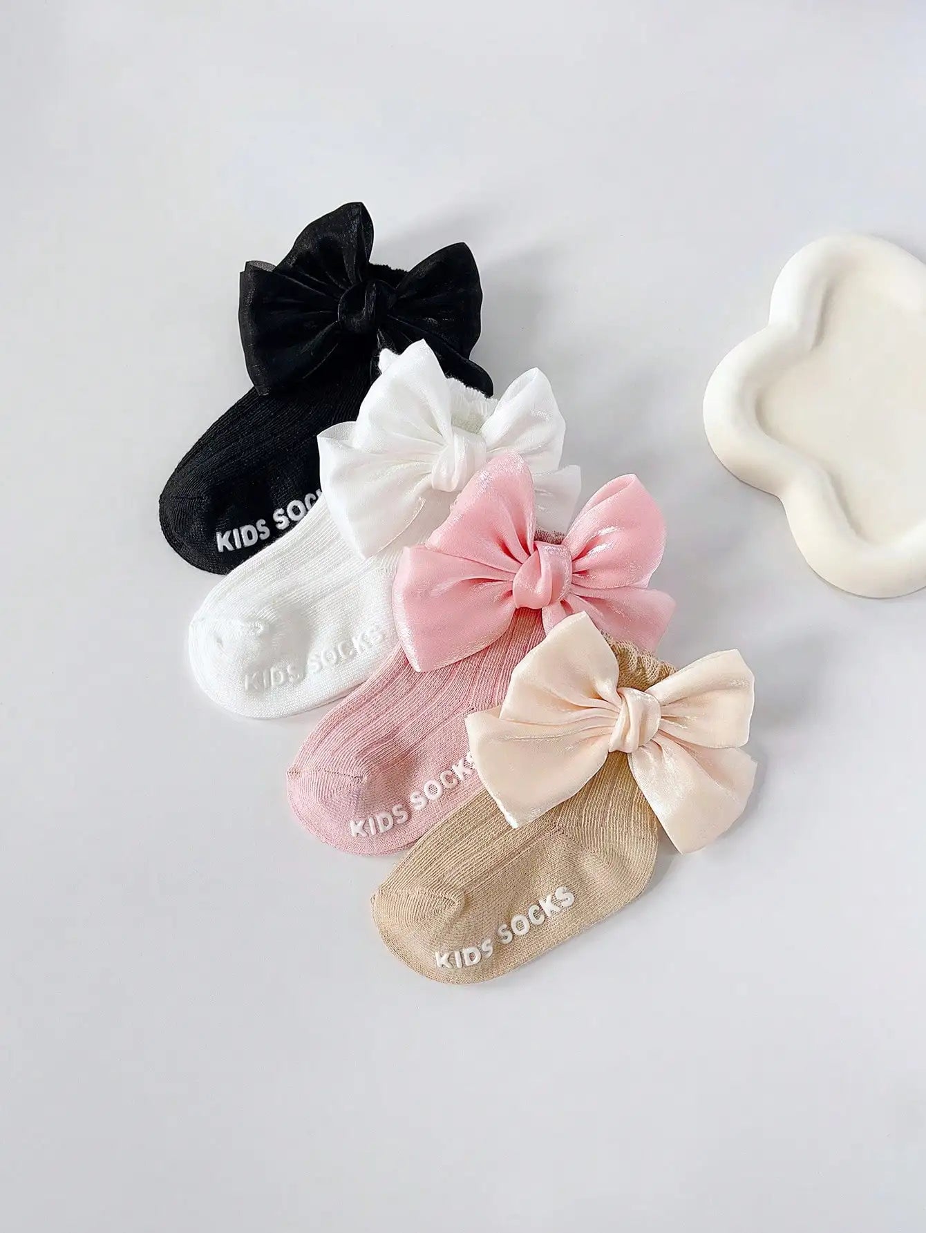 4 Pairs Baby Bow Soft Learning Step Anti Slip Floor Baby Ankle Socks