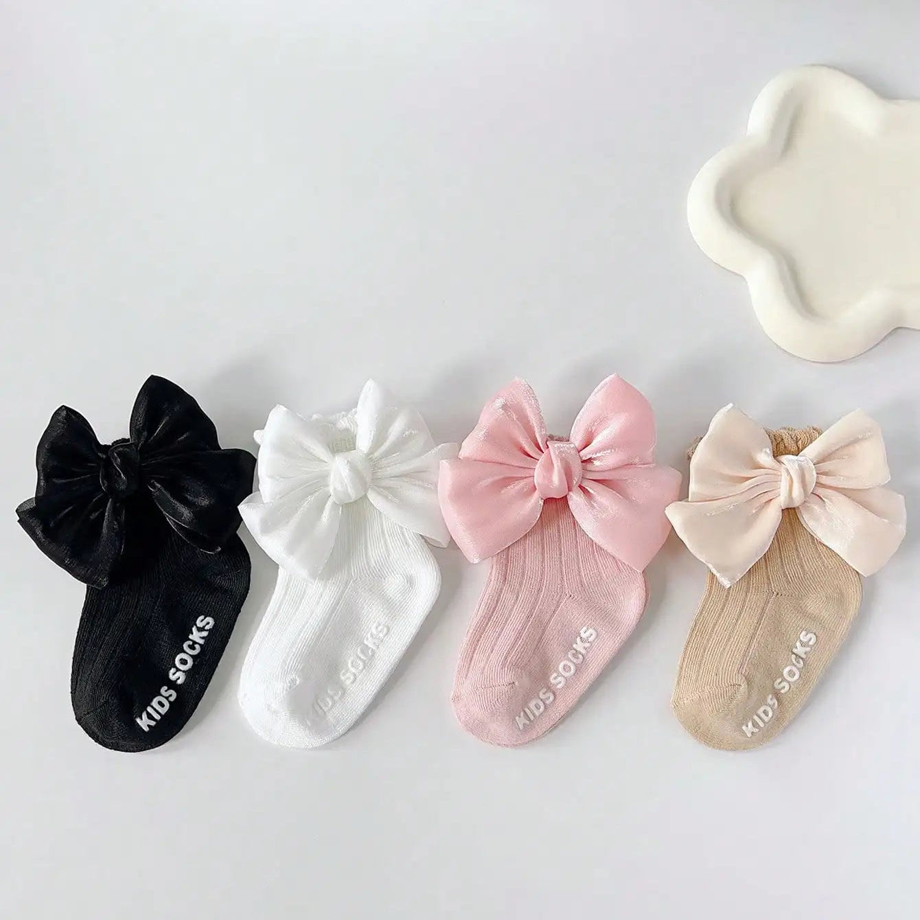 4 Pairs Baby Bow Soft Learning Step Anti Slip Floor Baby Ankle Socks