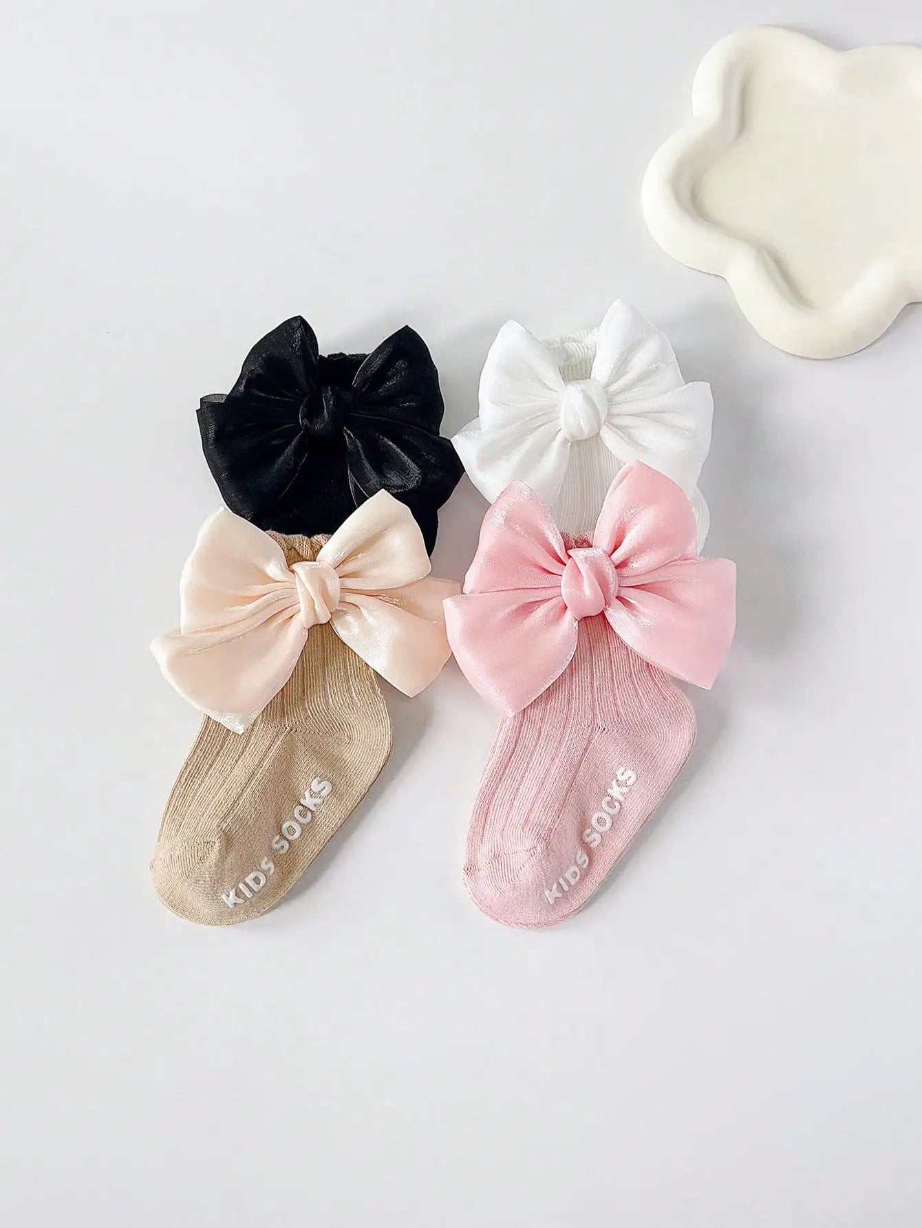 4 Pairs Baby Bow Soft Learning Step Anti Slip Floor Baby Ankle Socks