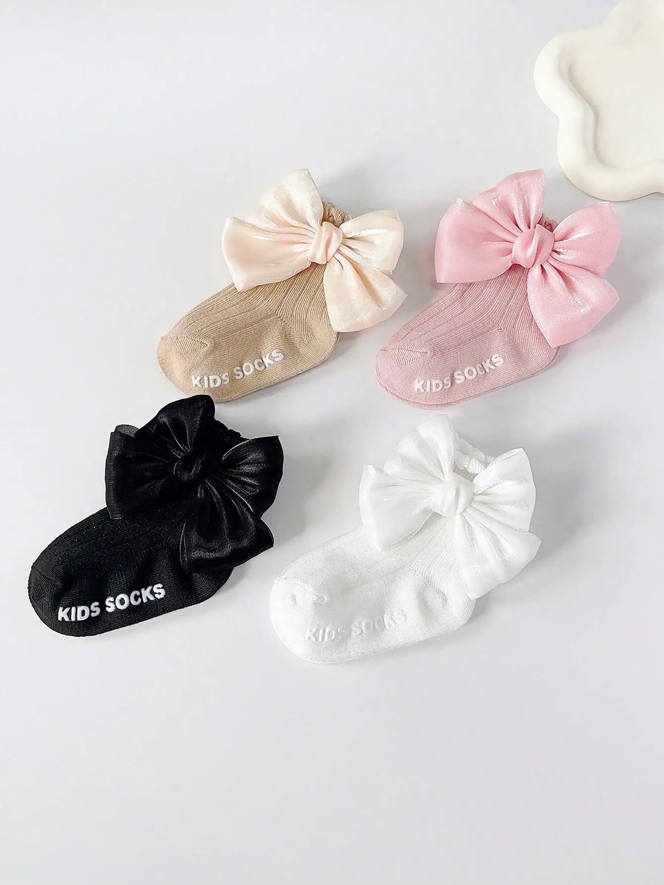 4 Pairs Baby Bow Soft Learning Step Anti Slip Floor Baby Ankle Socks