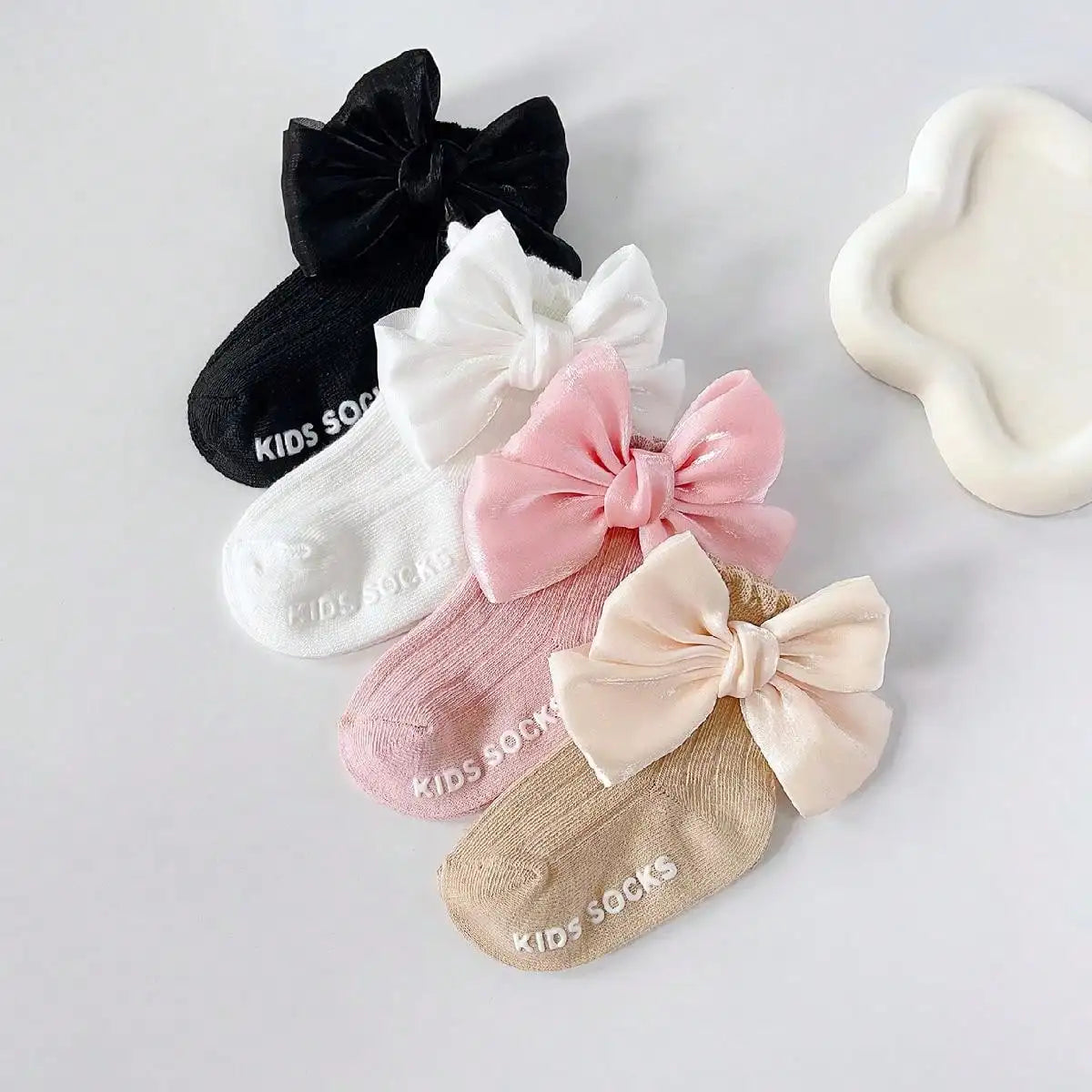 4 Pairs Baby Bow Soft Learning Step Anti Slip Floor Baby Ankle Socks