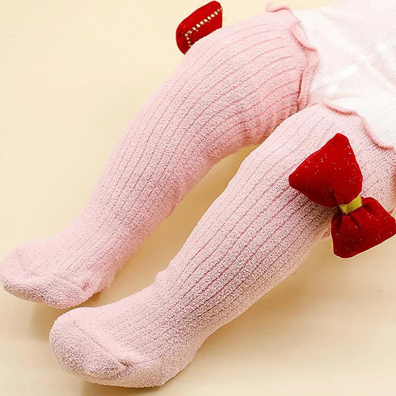 Adorable Baby Girl Knee with Lotus Edge Design and Bow